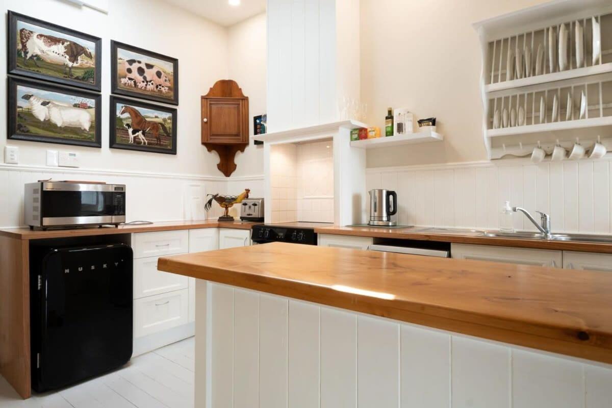 Vila Charming On Charles Launceston Exteriér fotografie
